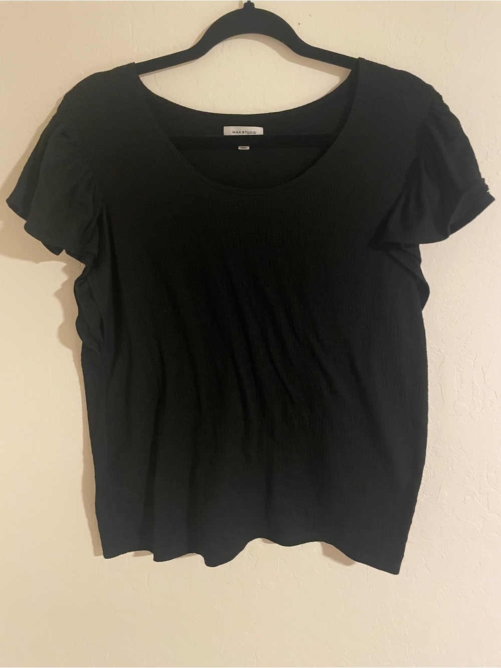 Max Studio Black Short Sleeve Scoop Neck Tee with Ruffled Sleeves
